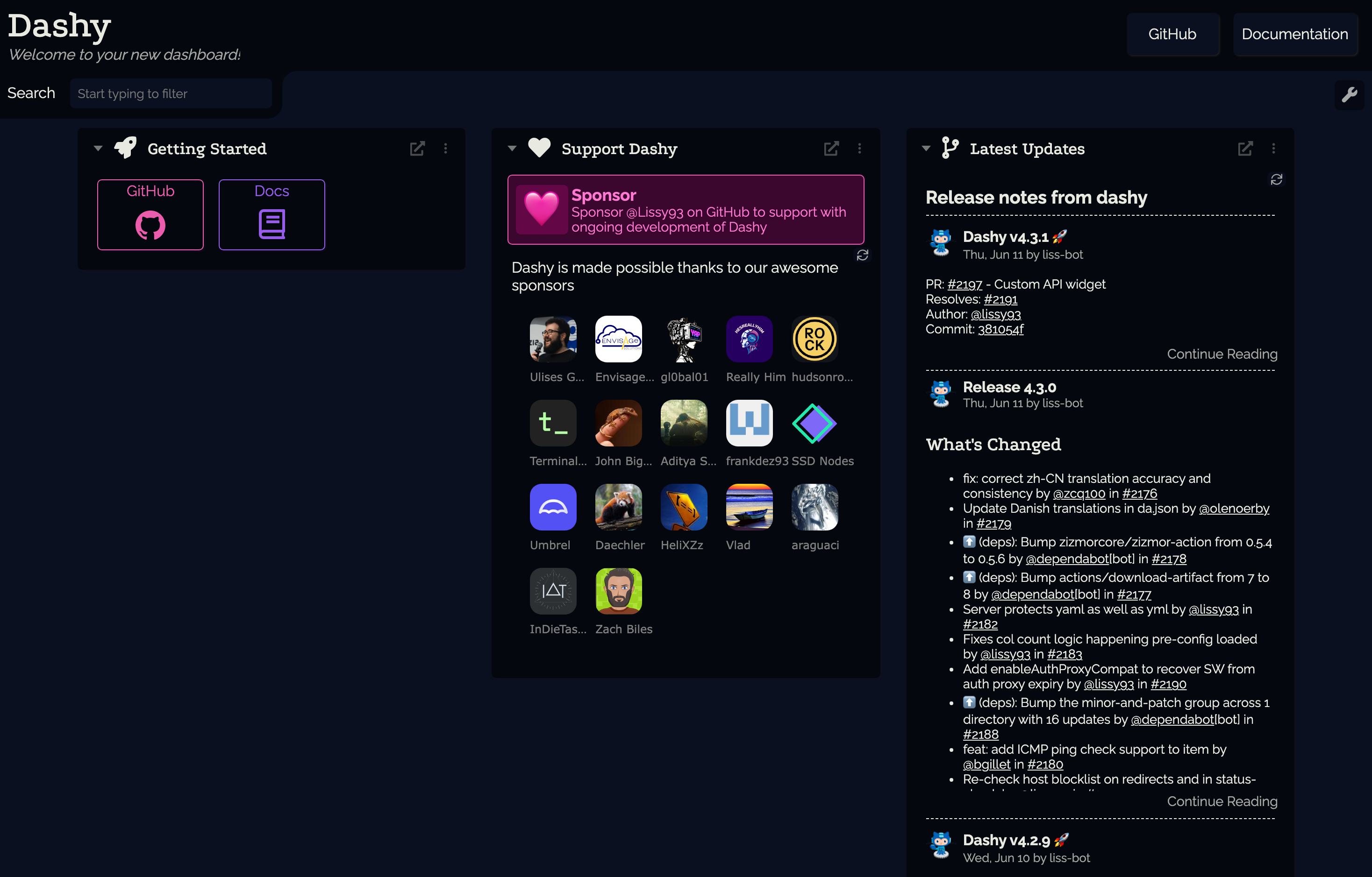 The deployed Dashy web UI loaded in a browser